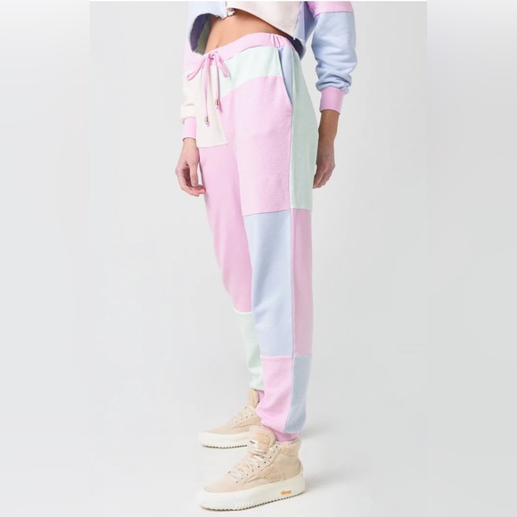 LoveShackFancy - Picture 4 of 5